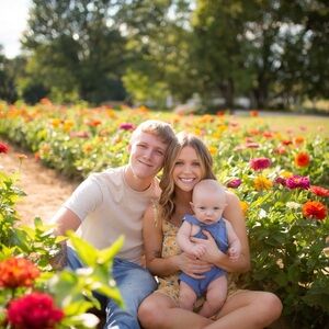 Meet your Posher, Carli